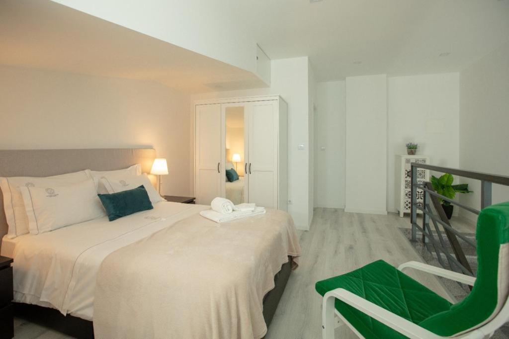 Aveiro'S Dock Apartments ภายนอก รูปภาพ